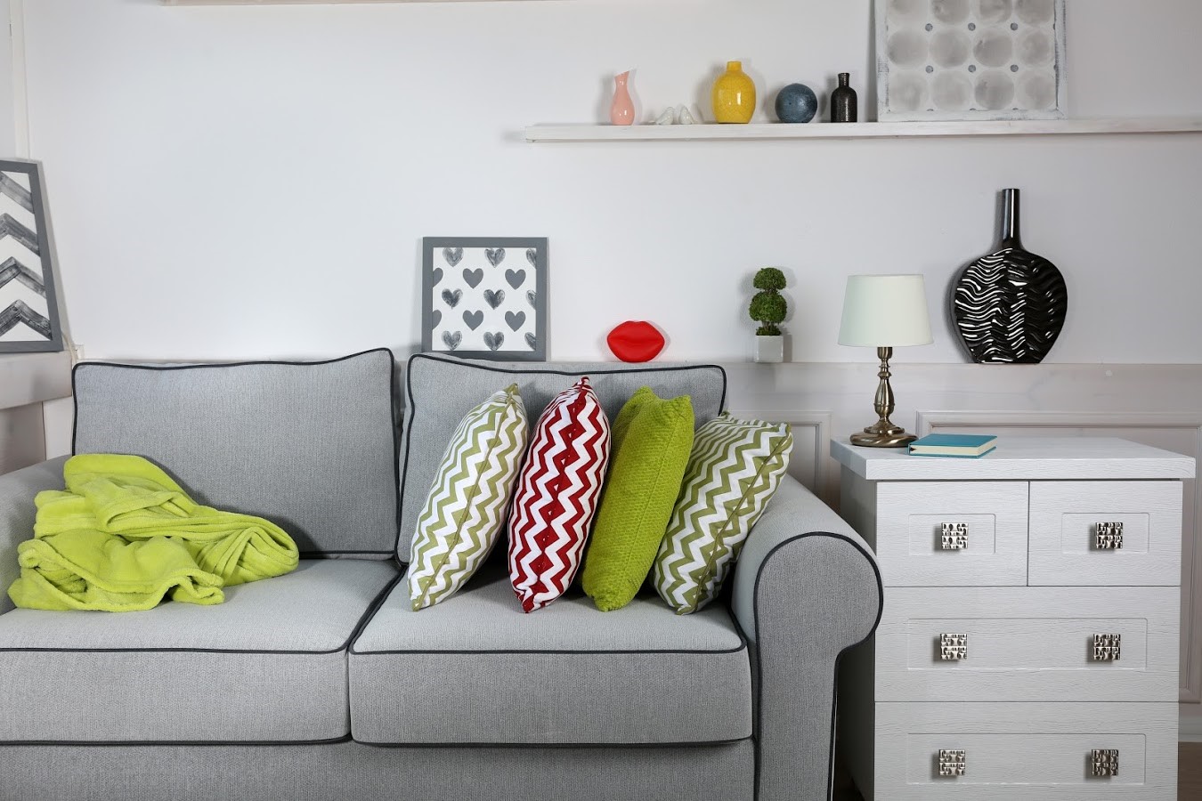 6 Tips for Storing Upholstered Furniture