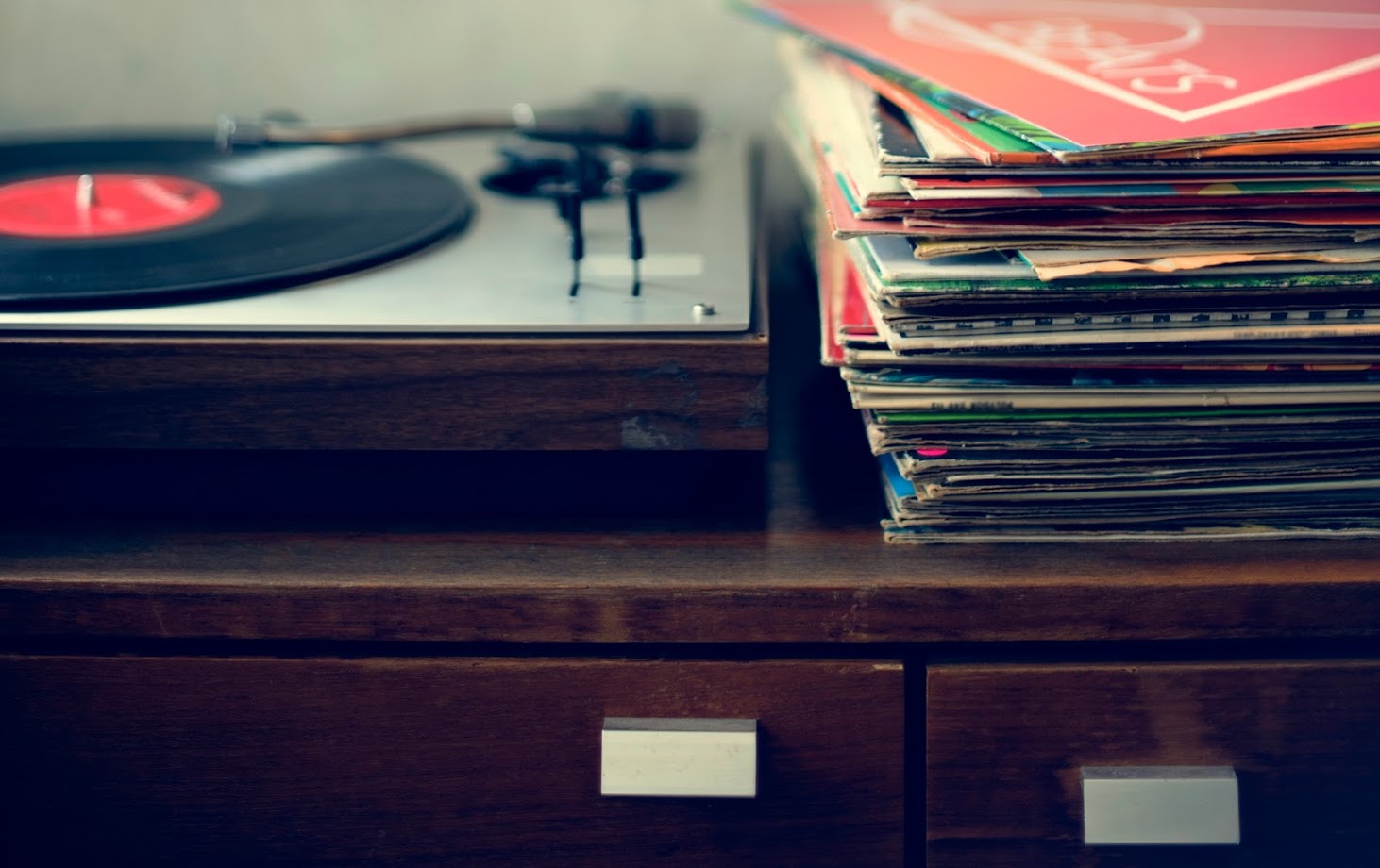 How to Properly Store Your Vinyl Records
